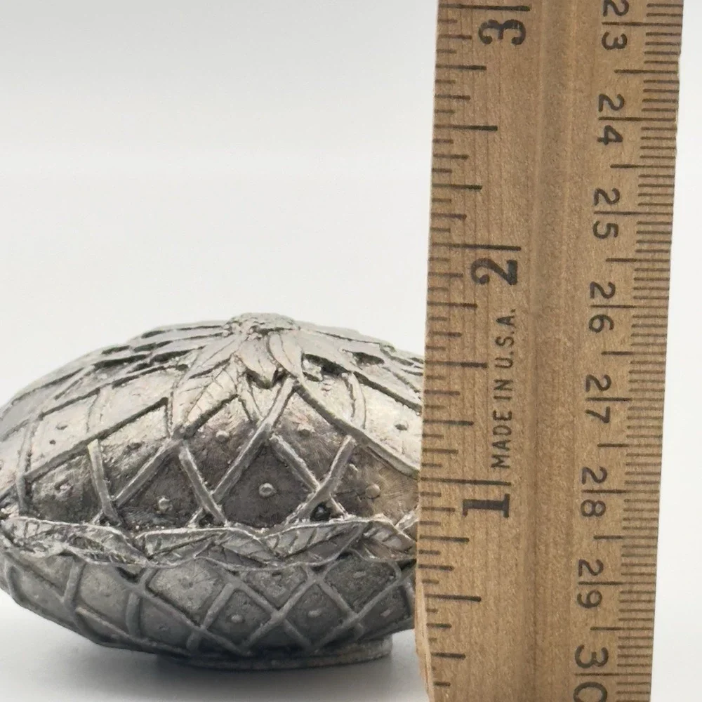 Metzke Pewter Egg TRINKET BOX‎ Floral Design VINTAGE USA